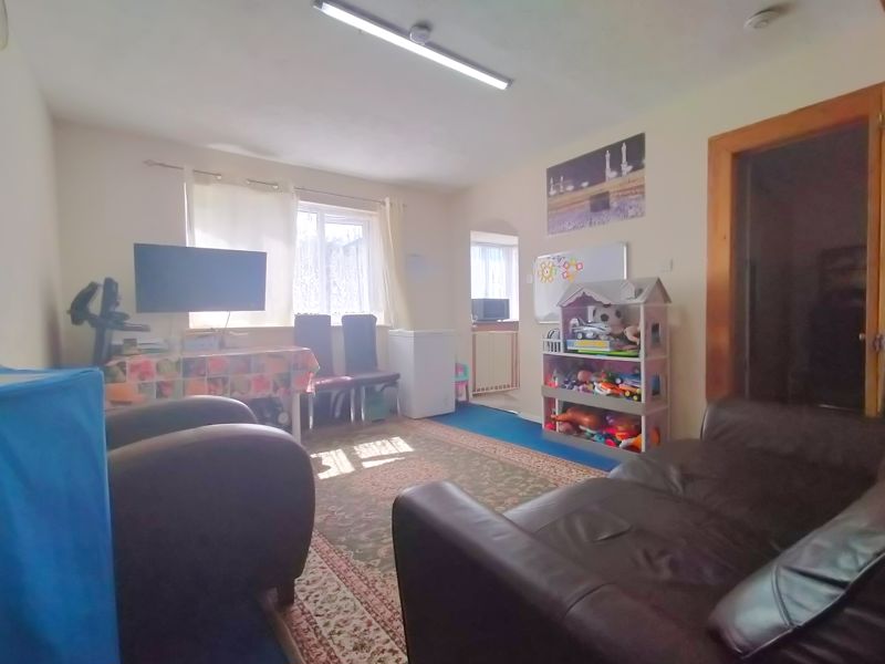 Photo 2- click for photo gallery